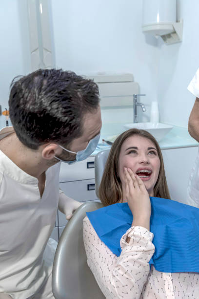 Best Dentist Open Late Near Me  in Jonestown, TX